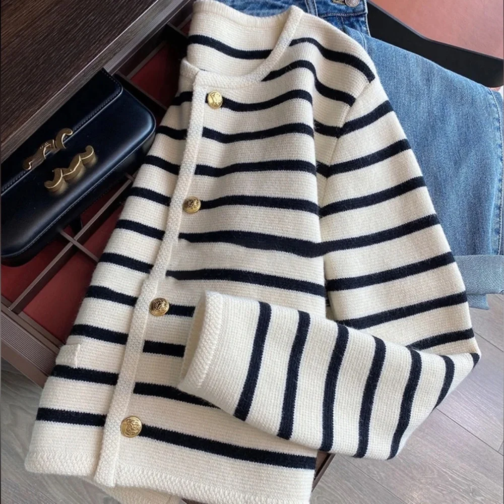 NWT Bonnie Boom O-neck Stripe Knitted Cardigan - Picture 4 of 4